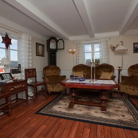 Kristina & Alma House Maison d'hôtes